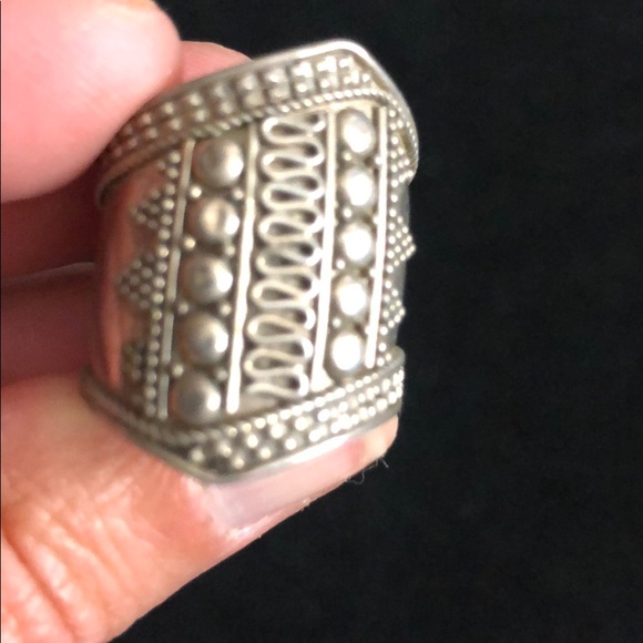 Silver Ring 💍 - Picture 3 of 5